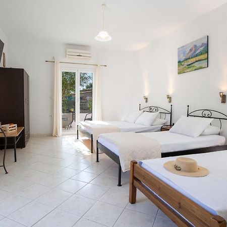 Spacious Studios Lefkada Mountain View Near Beach Dragano Exterior photo