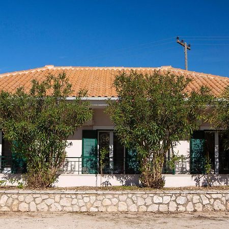 Spacious Studios Lefkada Mountain View Near Beach Dragano Exterior photo
