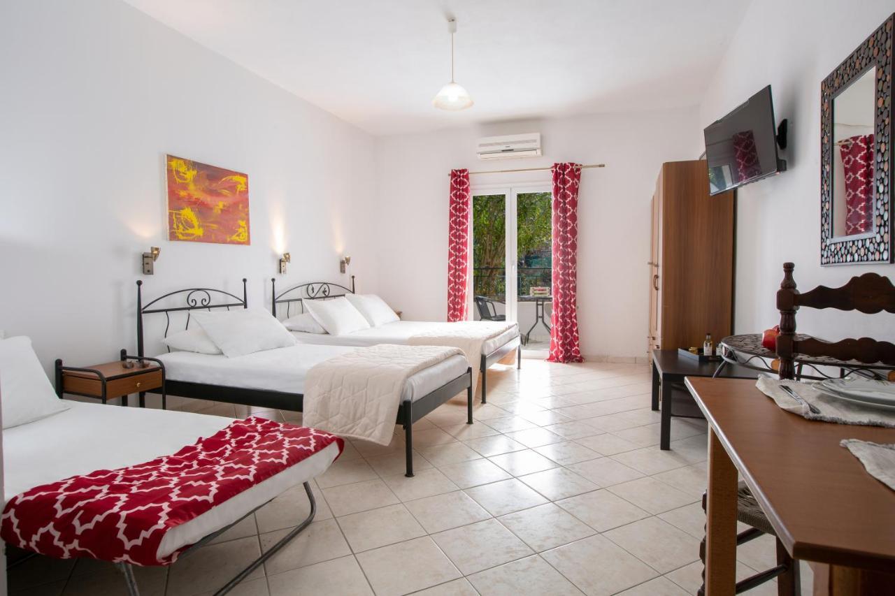 Spacious Studios Lefkada Mountain View Near Beach Dragano Exterior photo