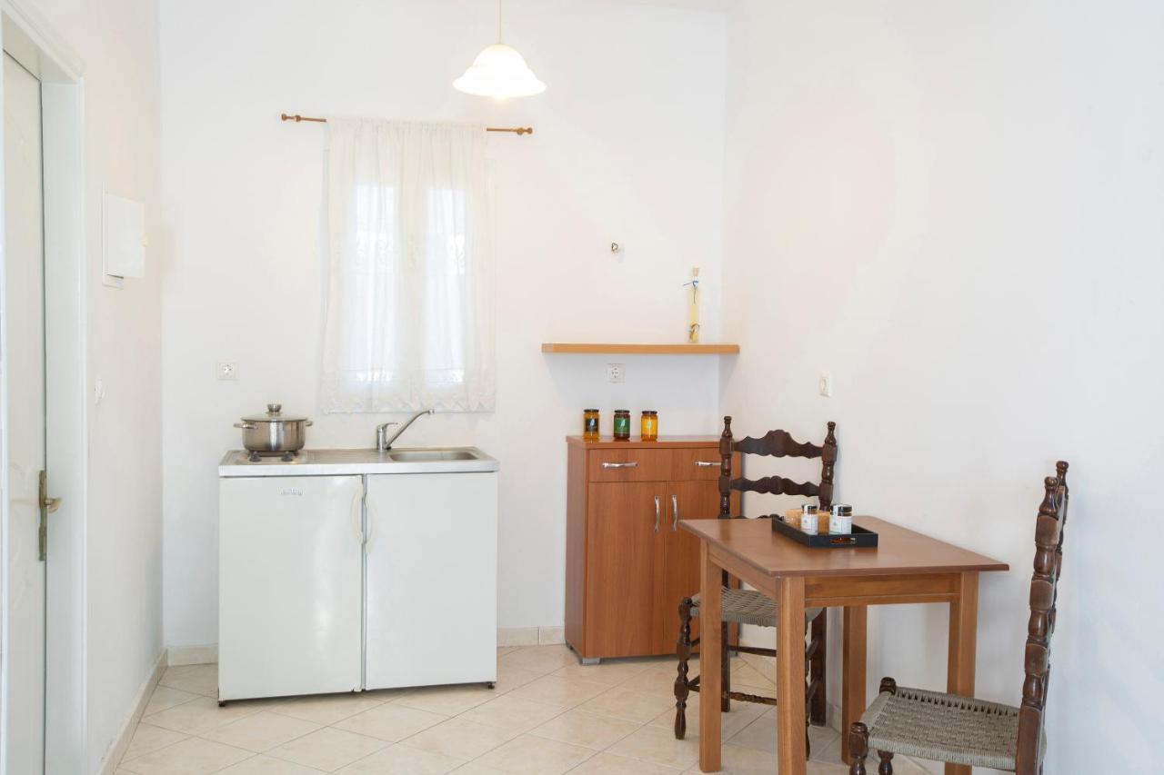 Spacious Studios Lefkada Mountain View Near Beach Dragano Exterior photo
