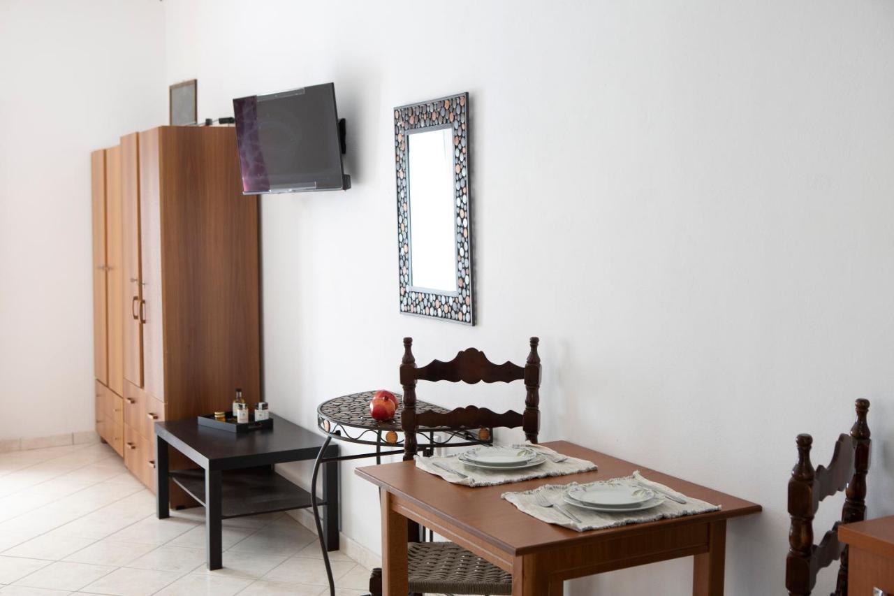 Spacious Studios Lefkada Mountain View Near Beach Dragano Exterior photo