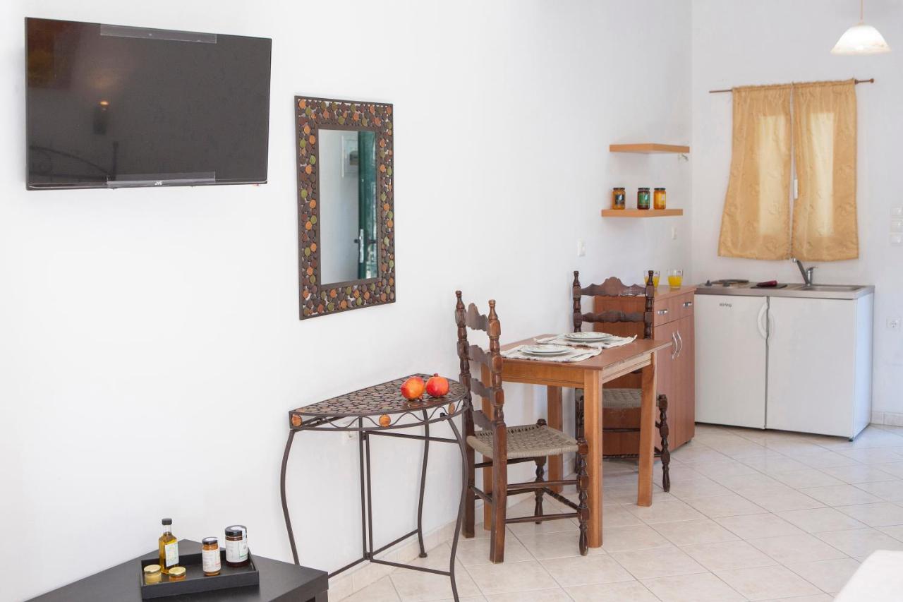 Spacious Studios Lefkada Mountain View Near Beach Dragano Exterior photo
